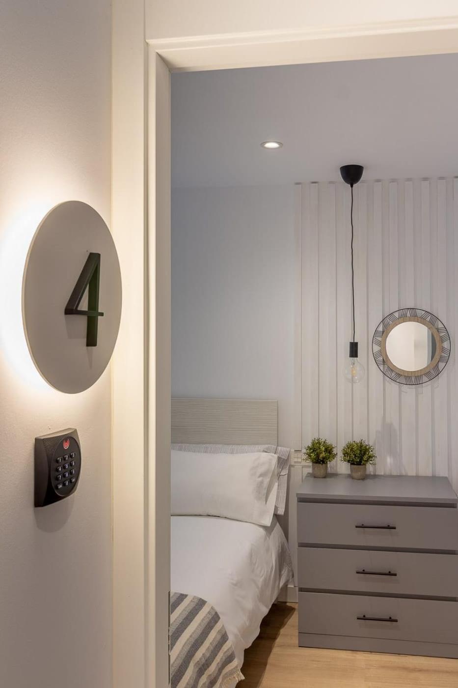 Room4You By Asturias Holidays 奥维耶多 外观 照片
